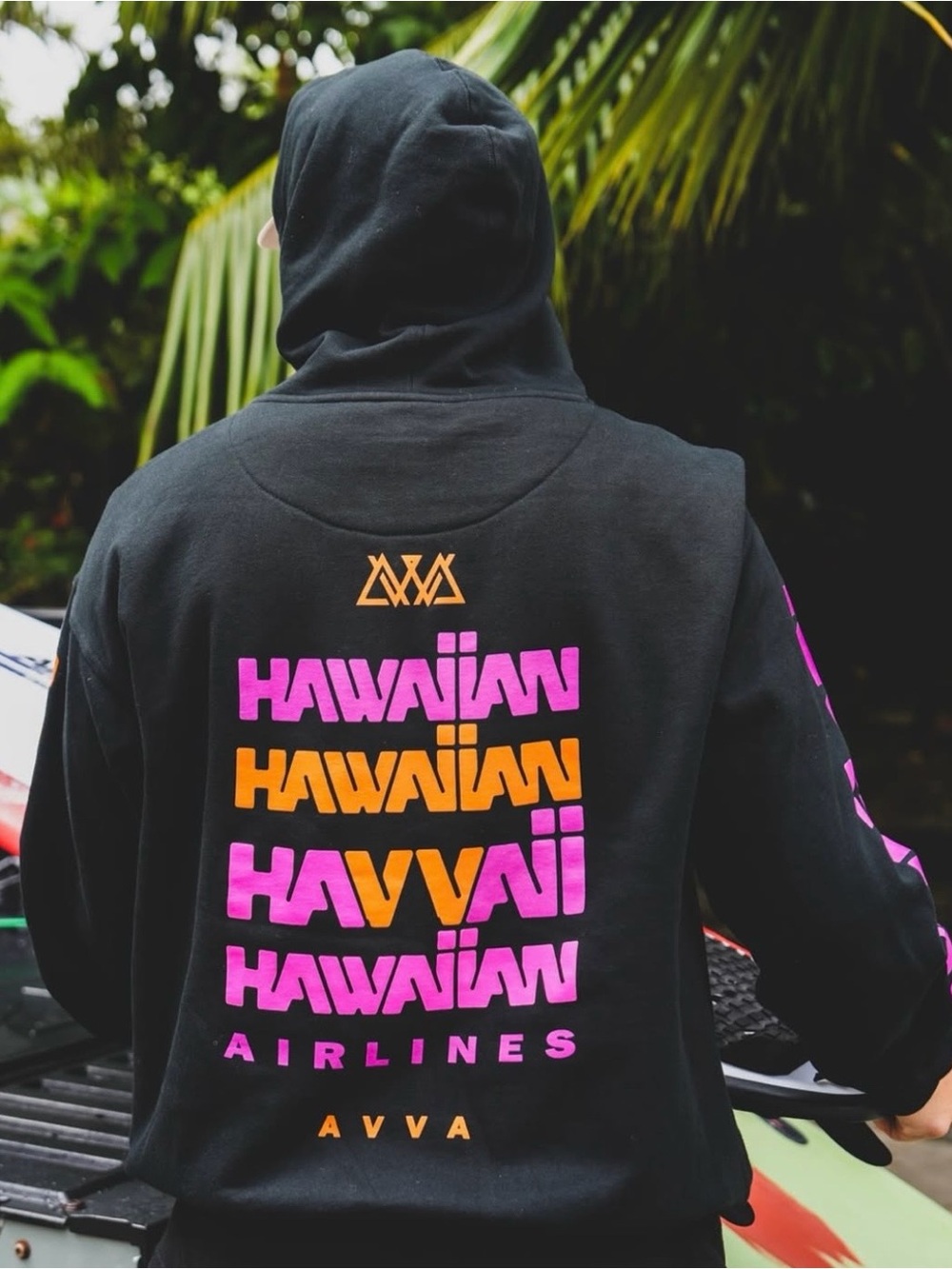 AVVA Havvaiian Hoodie Hawaiian Airlines Collaboration